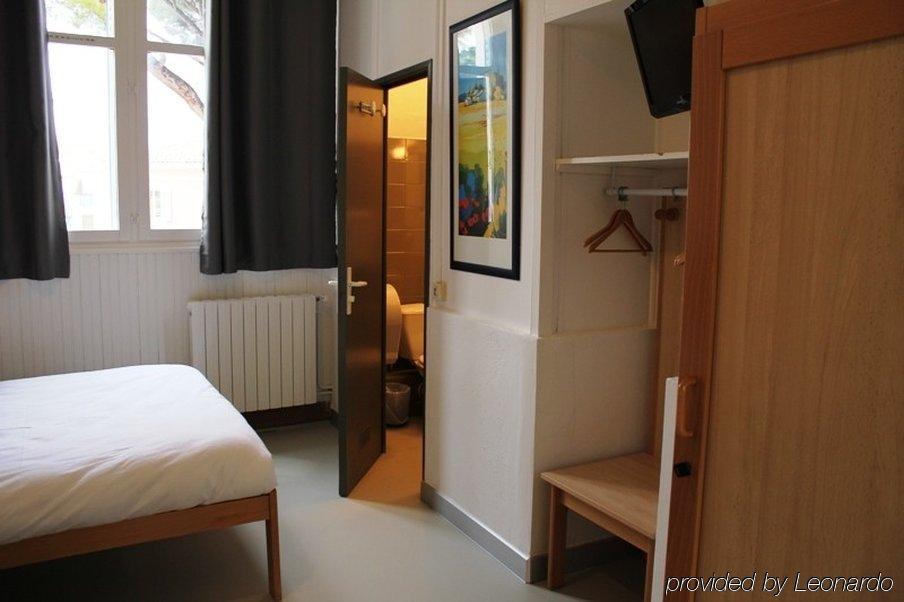 Le Poseidon Hotel La Seyne-sur-Mer Kamer foto