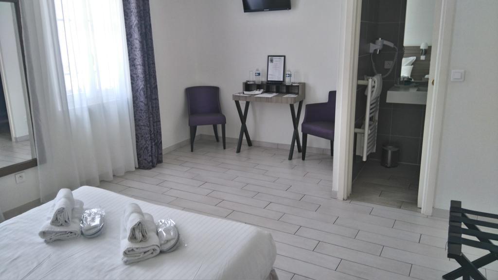 Le Poseidon Hotel La Seyne-sur-Mer Buitenkant foto