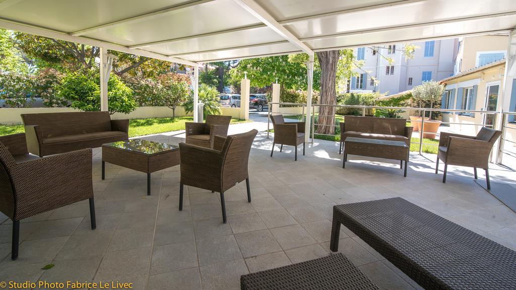 Le Poseidon Hotel La Seyne-sur-Mer Buitenkant foto