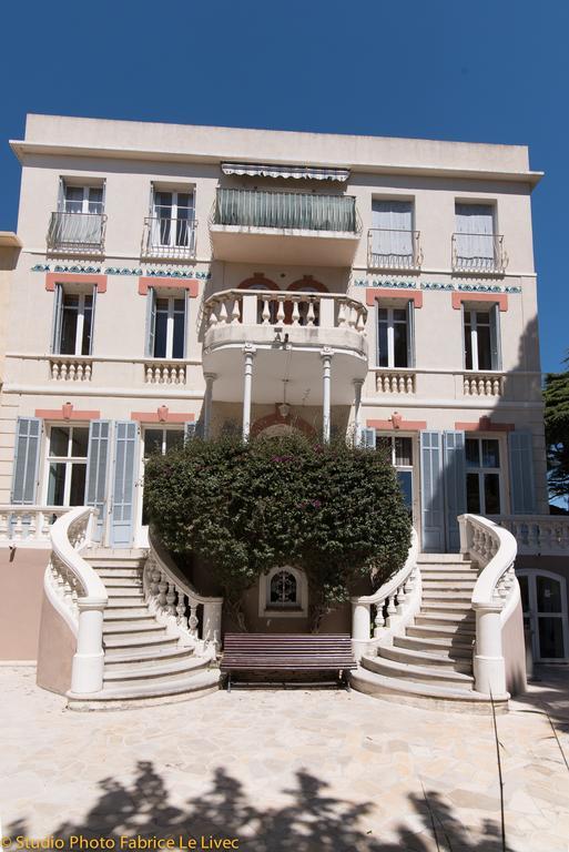 Le Poseidon Hotel La Seyne-sur-Mer Buitenkant foto