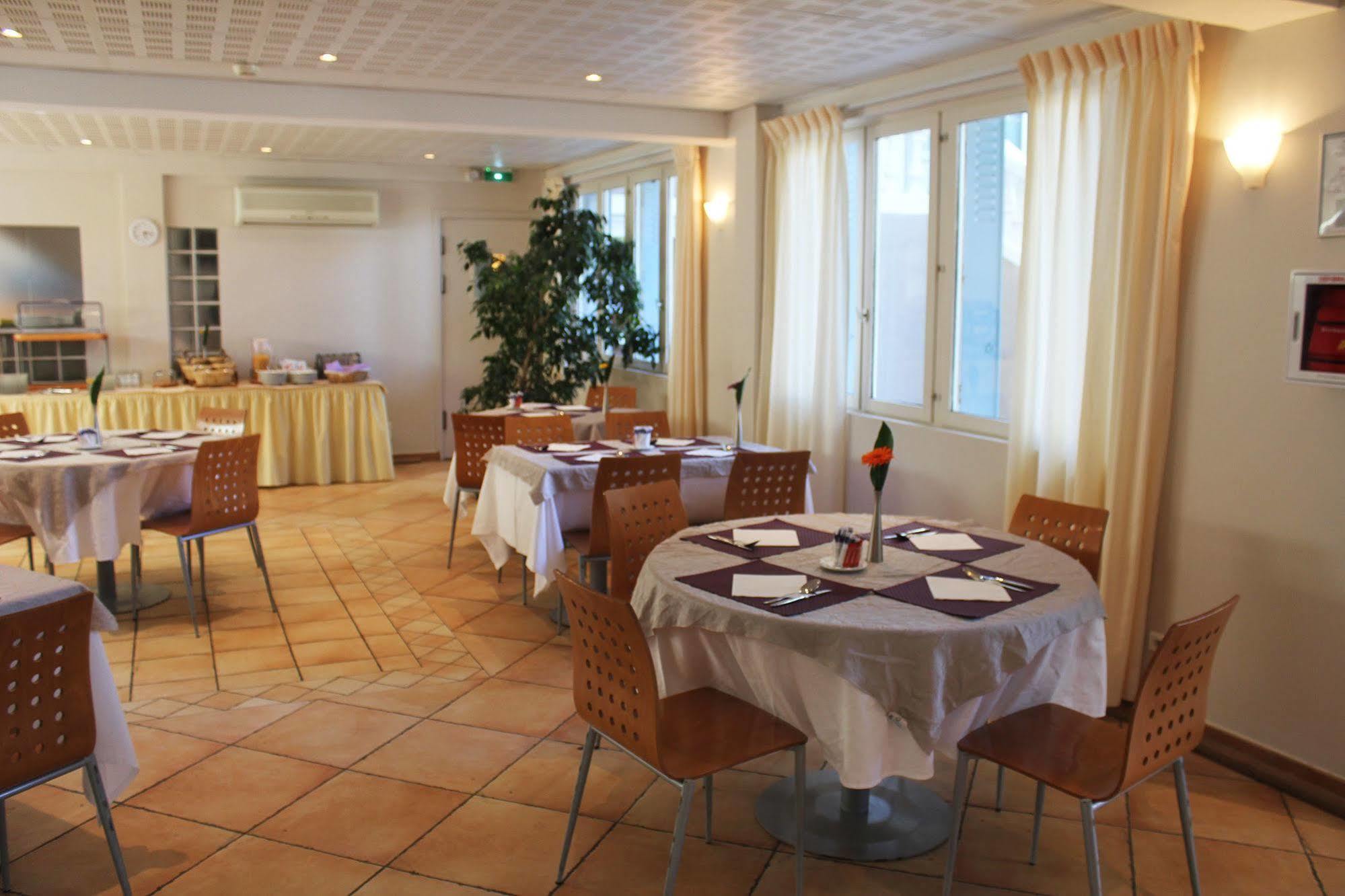 Le Poseidon Hotel La Seyne-sur-Mer Buitenkant foto